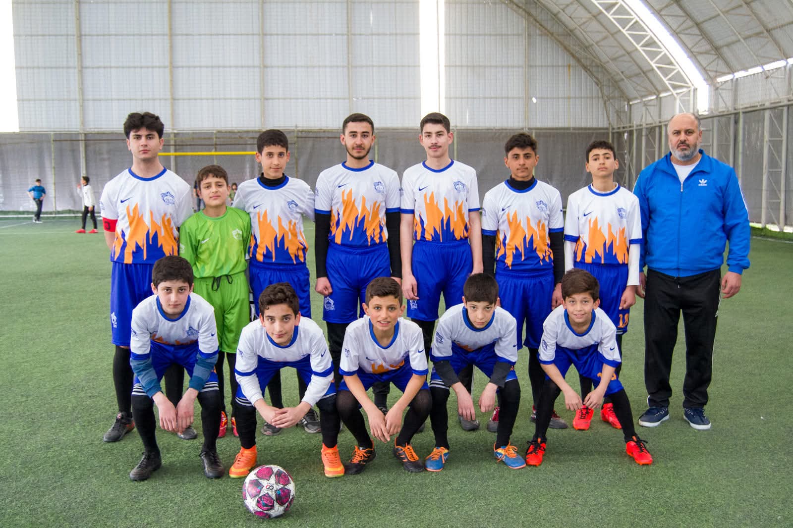 عندما يجمعك القدر بشباب واعد يحمل القيم الراقية والروح المرحة والأدب تعود لك الروح وتزدهر شباب الفاتح مستقبل واعد🏆